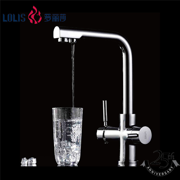 YL930  China supplier cheap brass double lever kitchen sink water tap