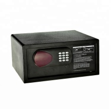 Hotel Safe Deposit Box Services and Tips