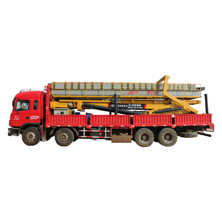 Hydraulic heavy duty lift for roof tile roll forming machine