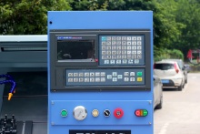 Numerical controlled fraise machine with slant bed