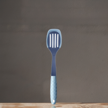 Multifunctional Kitchen Slotted Oil Mesh Skimmer Spoon