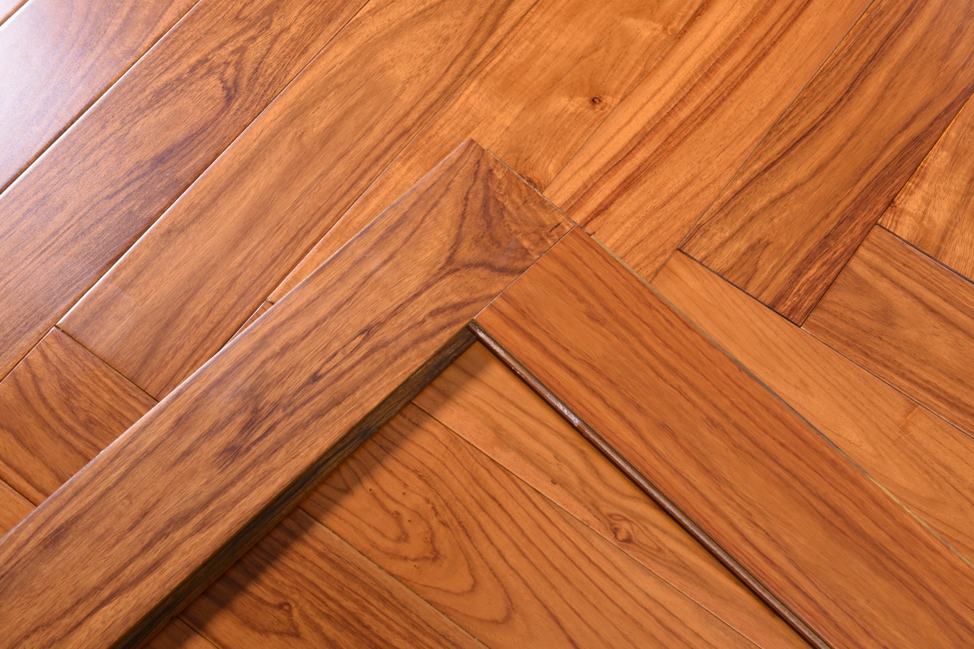 solid wood flooring