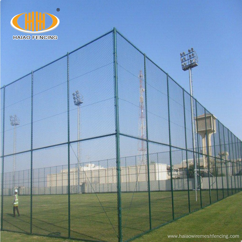 Hot sale galvanized chain link football pitch fence