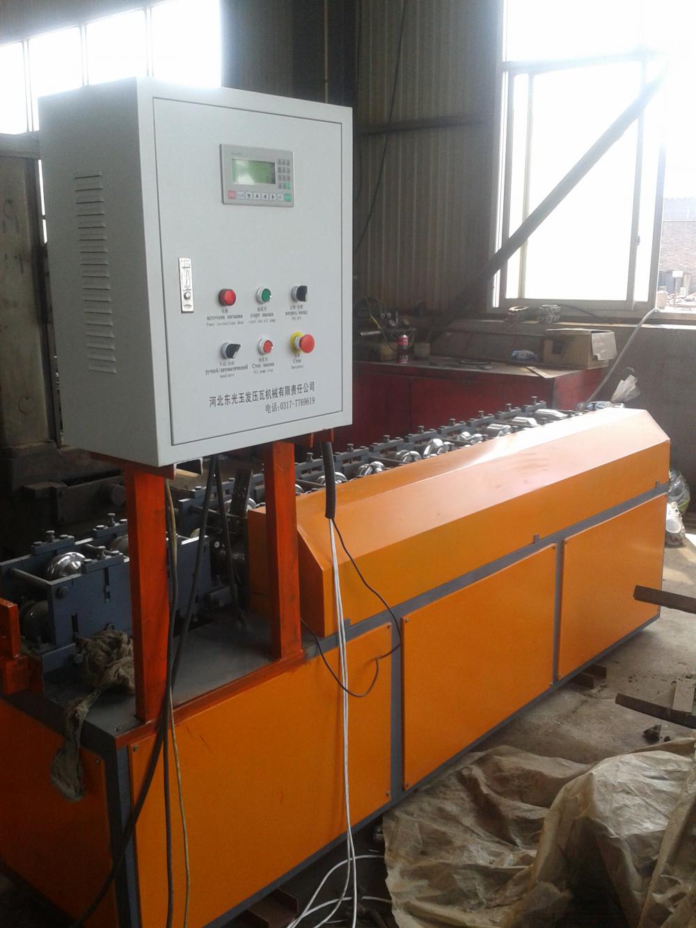 shutter door roll forming machine