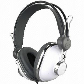 DJ studio headphones
