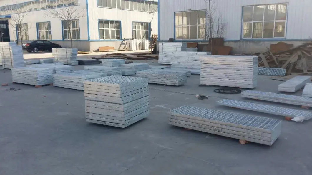 International Pop China Special Steel Grating Irregular Steel Grating