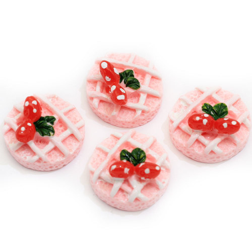 Groothandel 3D Novel Kawaii Mini Pink Cookie Strawberry Waffle Resin Cabochons voor Home Party Decoration