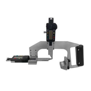 Digital rail head profile gauge for measuring rail head wear