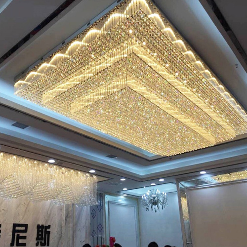 Luces de araña de cristal grandes personalizadas para vestíbulo de banquetes