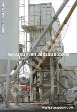 Screw ice delivery system