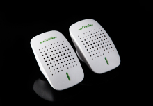 Three Bands Frequency Indoor Electronic Pest Control Device
