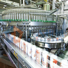 Beer can sealing machine