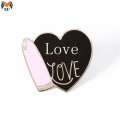 Торт Art And Craft Heart Hard Enamel Pin