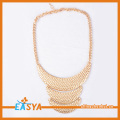 Largo collar chapado en oro completo