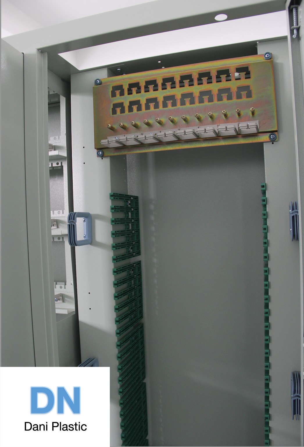 optical fiber distribution frame