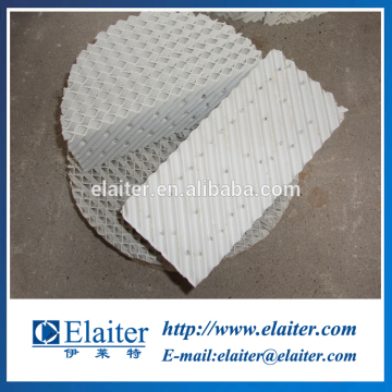 Ceramic corrugated structured packing as heat exchanger and demisting