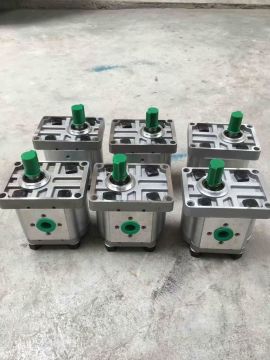Hydraulic gear pump CB-B63