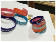 Multicolored Automatic Rubber Machine Label Sticker