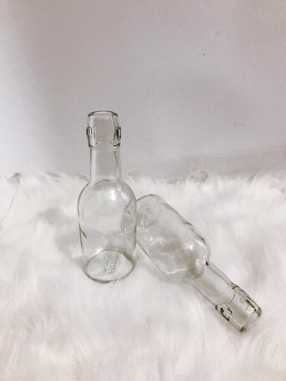 250 ml Le Button Glass Bottle