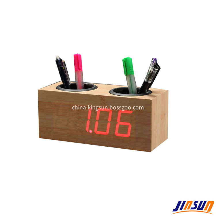 Penholder Clock 502 2