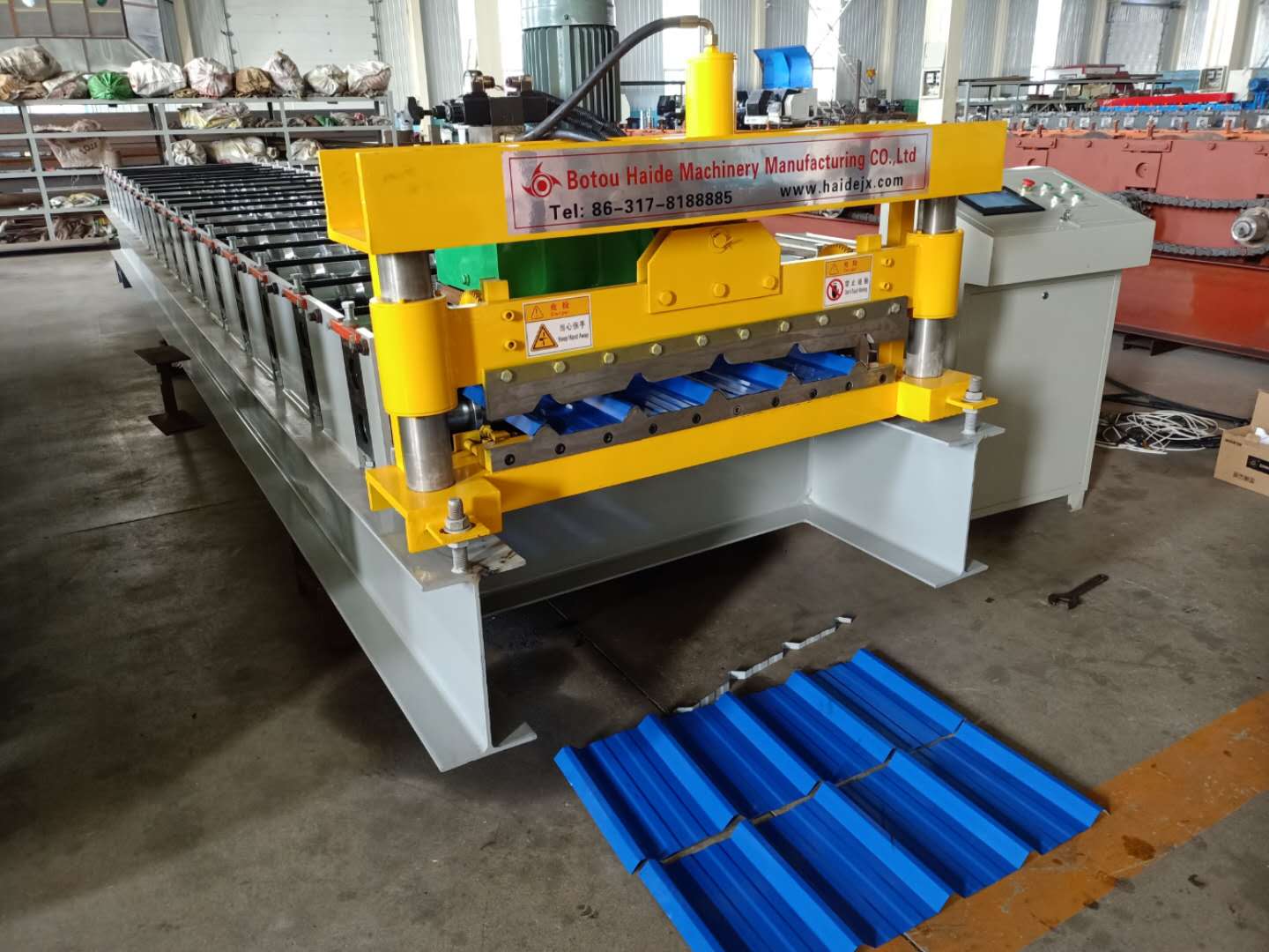 Thailand hot sale roll forming machine  roofing sheet panel making machine machinery