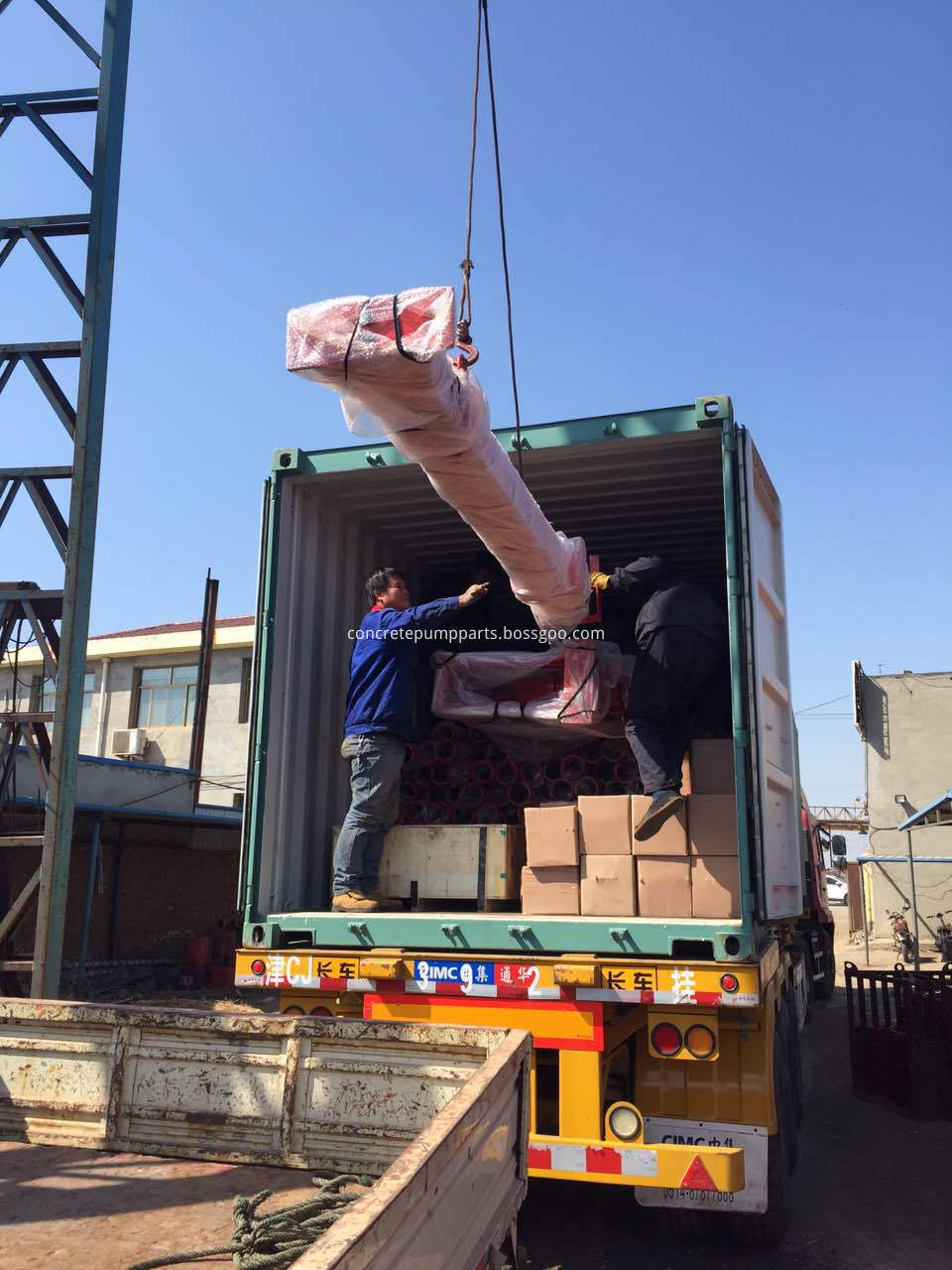 seamless pipe and krete placer package and loading