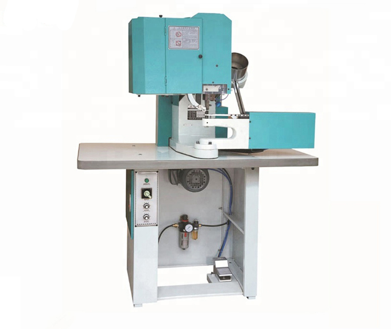 JD-918 Automatic D-Ring Button Riveting Machine (2)