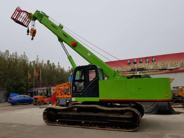 Hydraulic Telescopic Crane on Sale