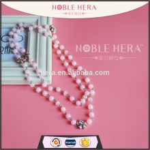 Fashionable elegant pink plastic long beaded necklace