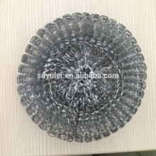 Pan cleaning single disc scrubber