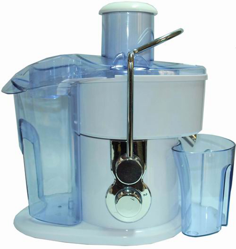 Multifunctional juicer with plastic casing