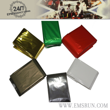 Emergency rescue use mylar thermal foil blanket