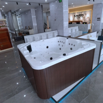 Jaccouzi: Bathtubs, Hot Tubs, and Outdoor Spa Tubs
