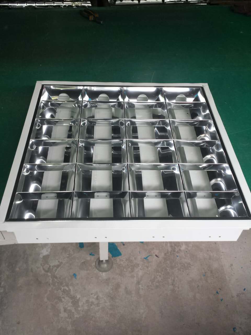 led panel light