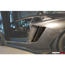 DarwinPRO OEM Carbon Quarter Panel Fender Vents for Aventador LP700