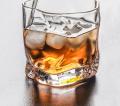 Crystal Whisky Glass con borde de oro
