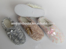 2016 hot selling customize bedroon slippers for lady