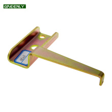 P85024/853024 Right Outside Seed Scraper Bracket