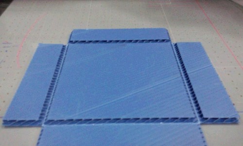 Hollow Board Corrugated PP Plastic Sample V Cutter Machine