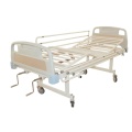 Cama de hospital com manivela manual