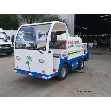 Electric four-wheel road sprinkling dust truck