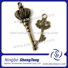 Newly Design Metal Key Charm Floating Pendant