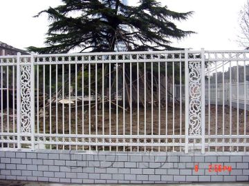 Galvanized Steel Ornamental Exterior Fencing