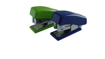 2014 mini plastic stapler