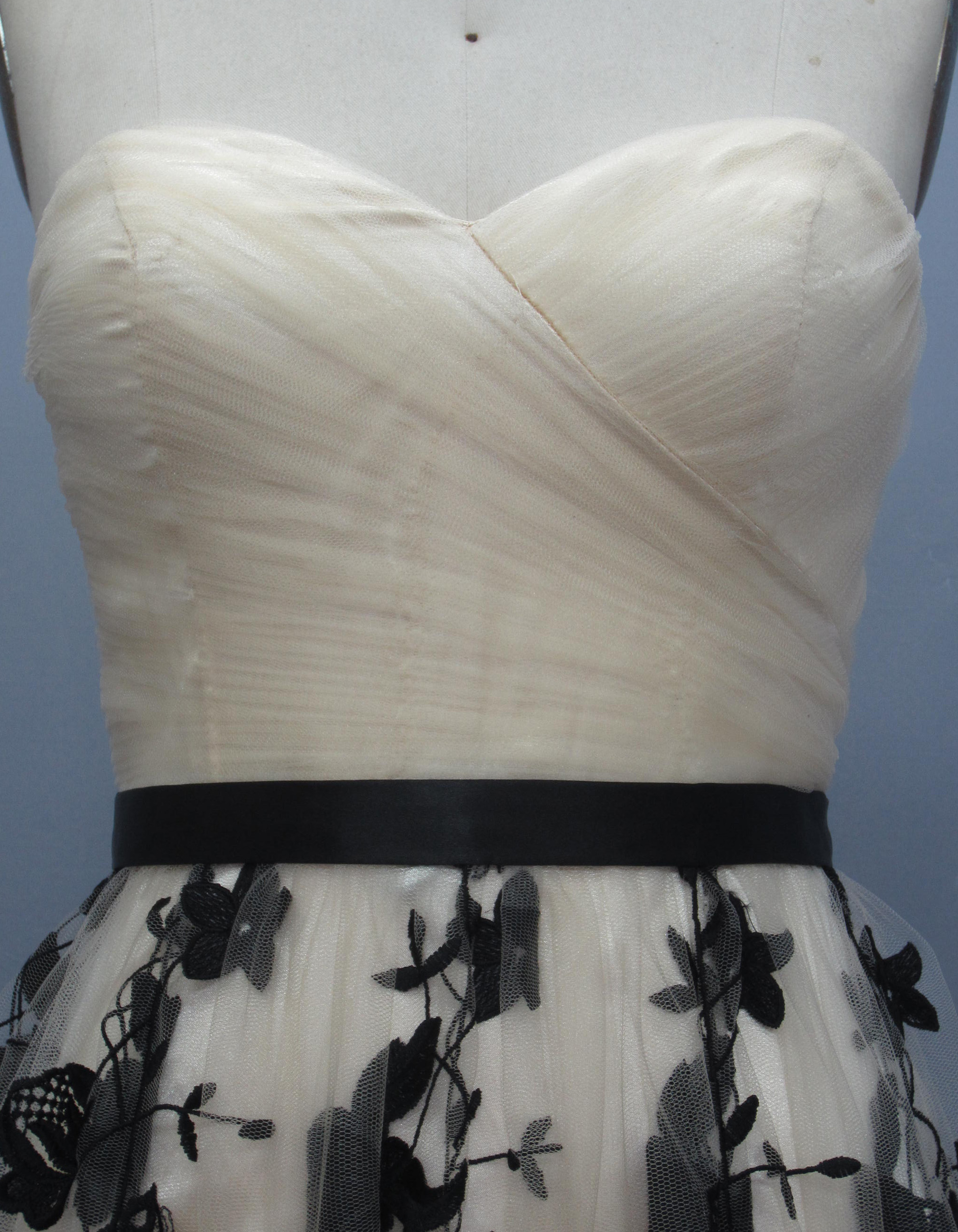 dress detail