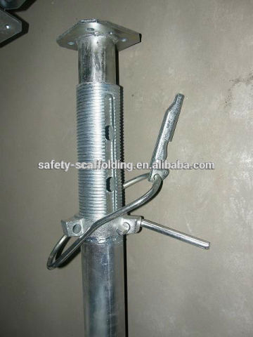 adjustable construction scaffolding prop