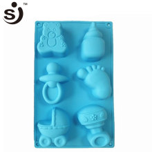Amazon Hot Selling Bear Carriages Bottle Feet Bear Baby Design Silicone Mini 3d Cake Molds