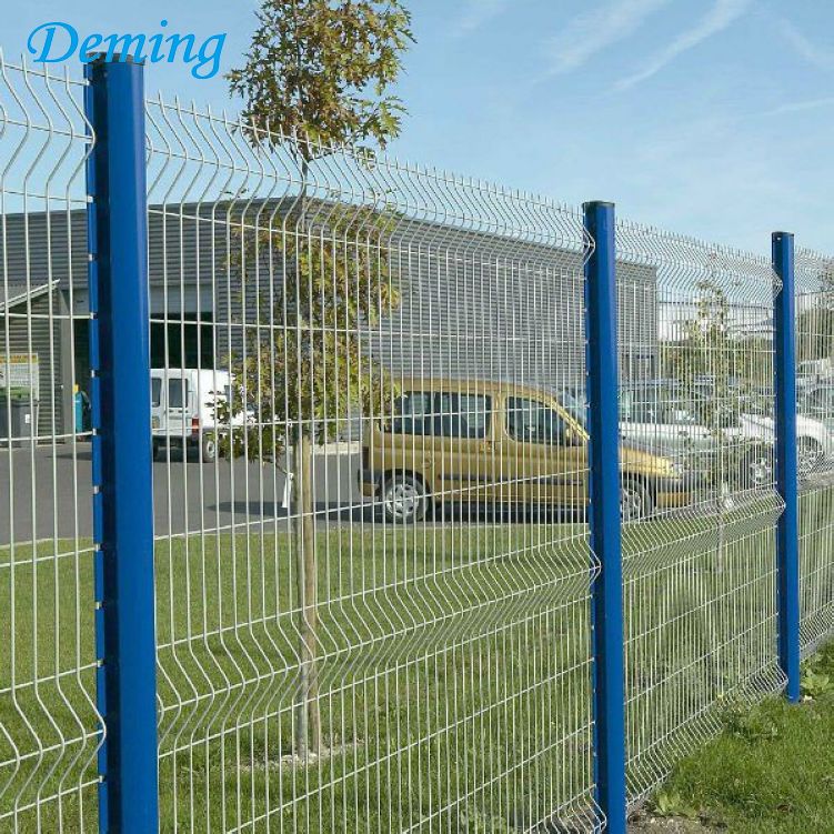 PVC Coated Welded Wire Mesh Garden Fence