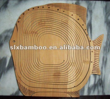 Foldable fish shape bamboo fruit basket