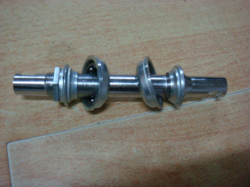 Stable Quality Bicycle BB axle